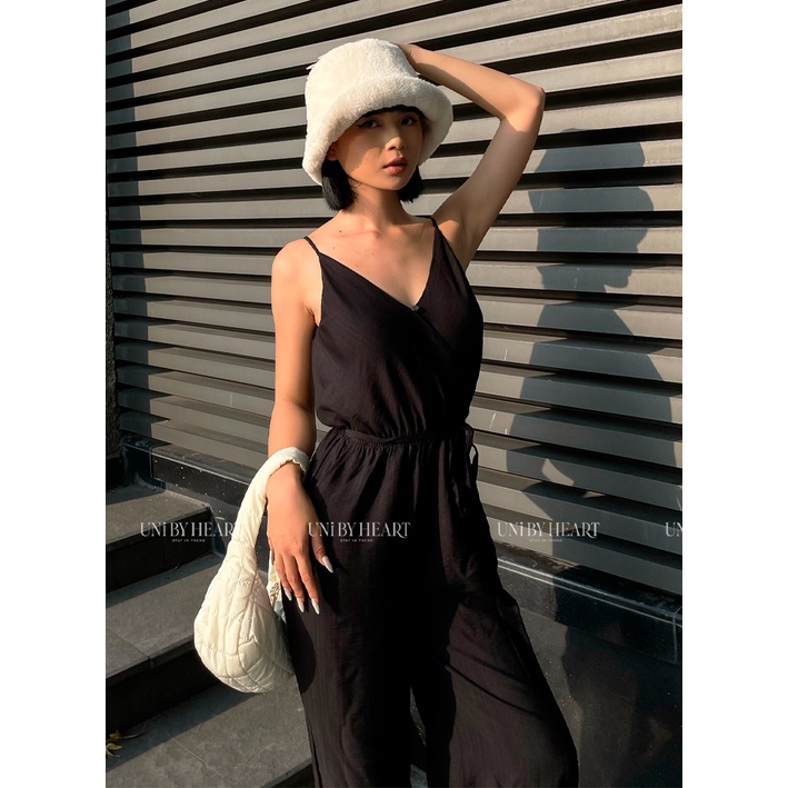 Jumpsuit 2 dây xẻ ống thắt nơ Emi Jumpsuit JS001 độc đáo kiểu dáng mới lạ - Uni By Heart