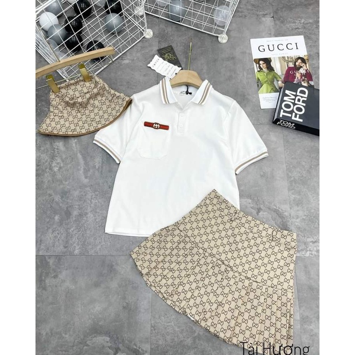 SET ÁO POLO PHỐI CHÂN VÁY XANH GUCICI SIÊU XINH