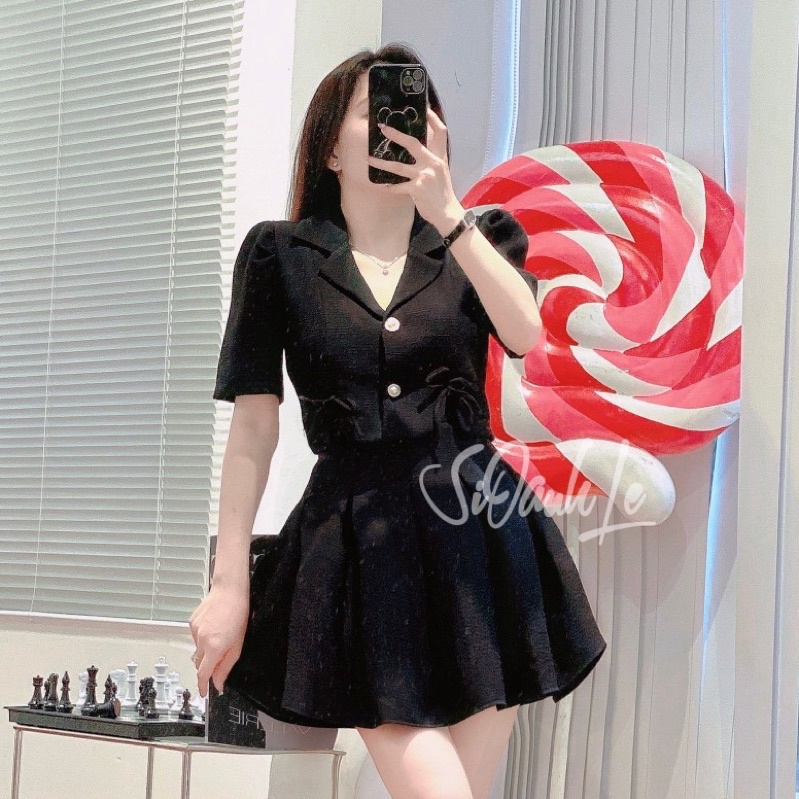 Set vest chân váy xếp li