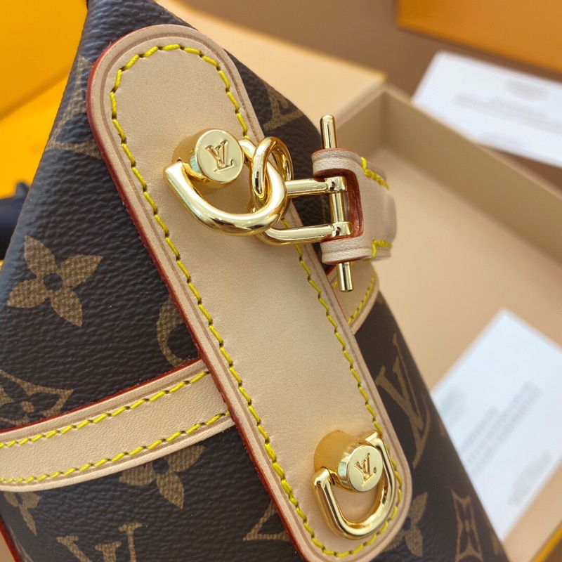 Túi xách đeo chéo nữ thương hiệu cao cấp Louis Vuitton LV Duffle da thật hàng vip 1-1