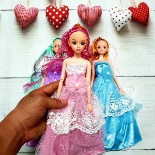 Búp bê công chúa xoay các khớp (chân, tay, vai, cổ)