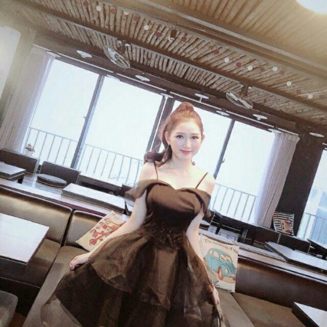 👘đầm💲Giá 120 ✔Chất liệu: tuyết mưa phối lưới✔Free size (40-53kg)