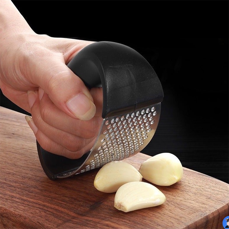 Dụng cụ nghiền tỏi tiện dụng cho nhà bếp