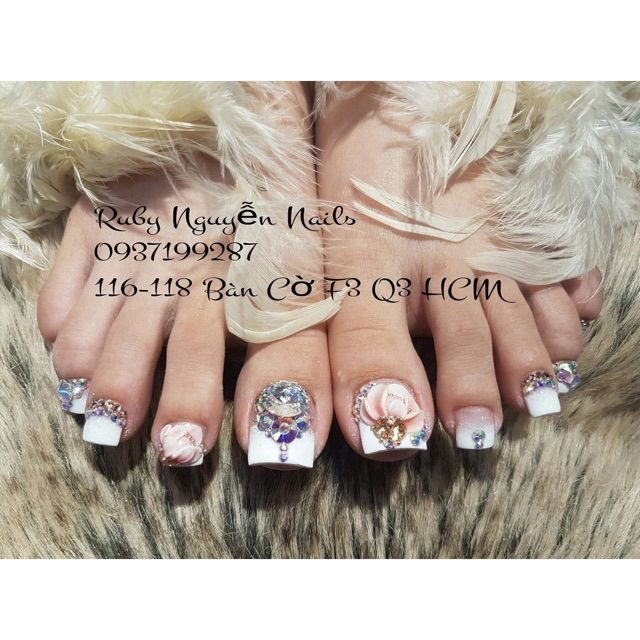 Móng chân ( nail ) thiết kế