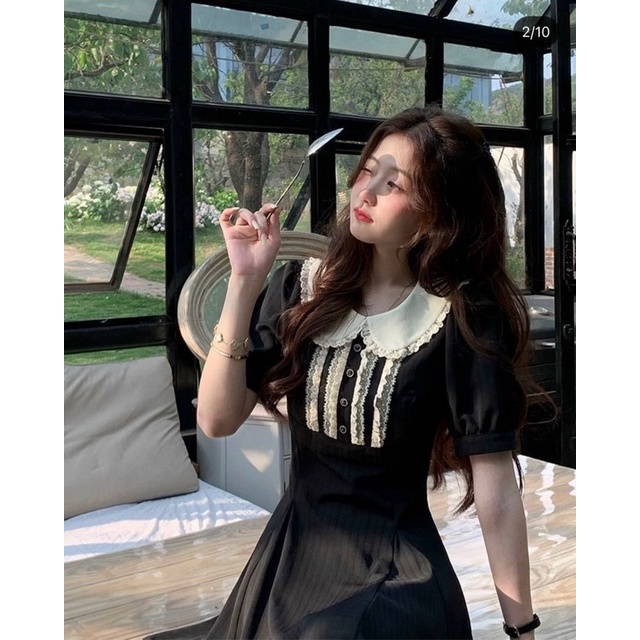 ĐẦM ĐEN CỔ SEN VIỀN TRẮNG