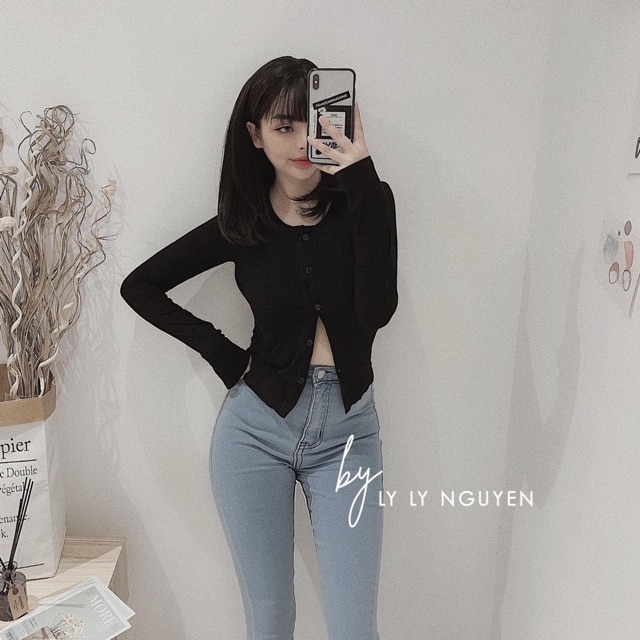 Áo tăm cúc dài tay | BigBuy360 - bigbuy360.vn