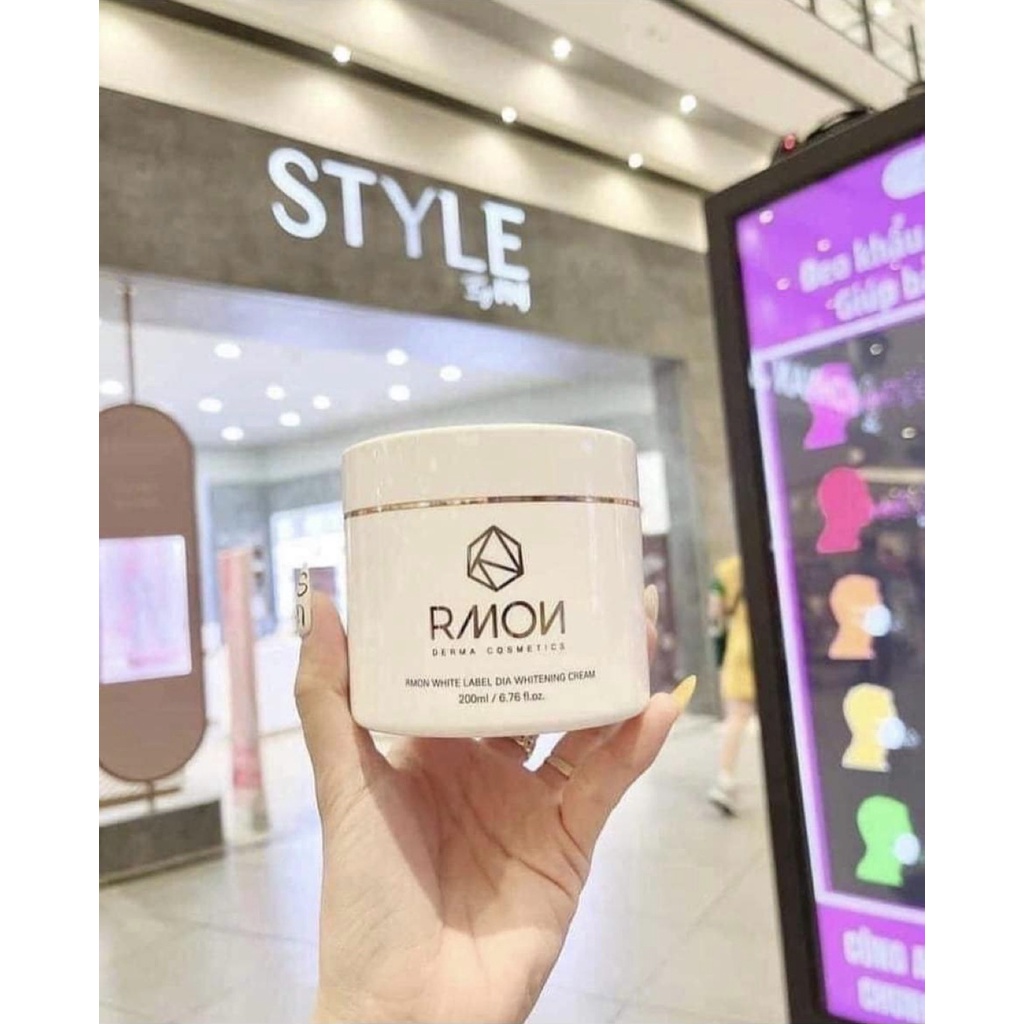 Kem dưỡng trắng body tế bào gốc Rmon Derma Trắng bật tông
