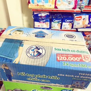 Thùng Cô Gái Hà Lan Cao Khoẻ có đường 24 bịch x 180ml