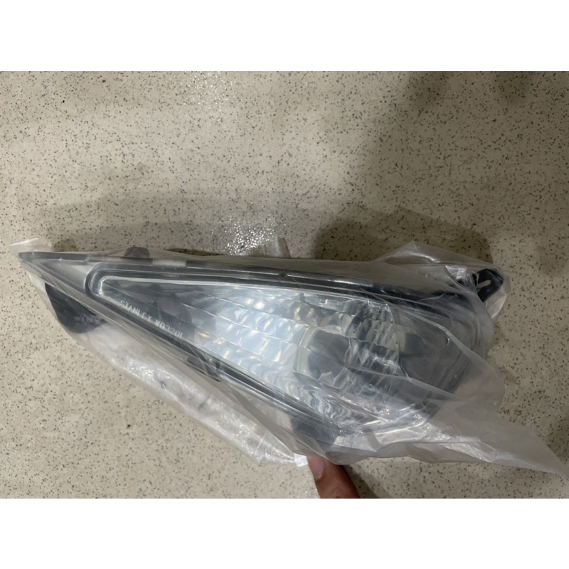 ĐÈN XI NHAN TRƯỚC PHẢI AIR BLADE 110 ĐỜI 2011-2012/ hàng chính hãng honda