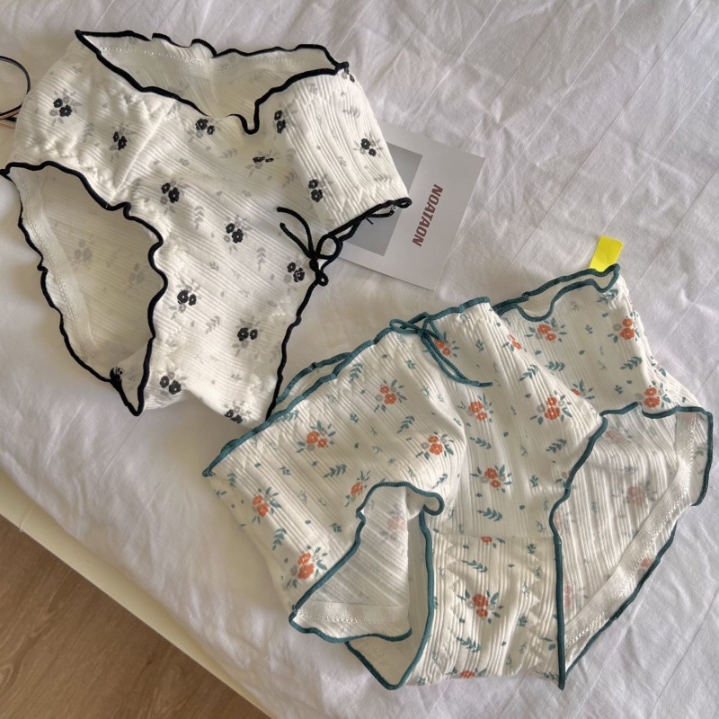 Bộ 4 Quần Lót Kháng Khuẩn In Họa Tiết Hoa Cho Nữ