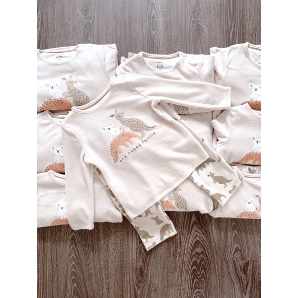 Bộ quần áo nỉ xuất dư C&amp;A cho bé