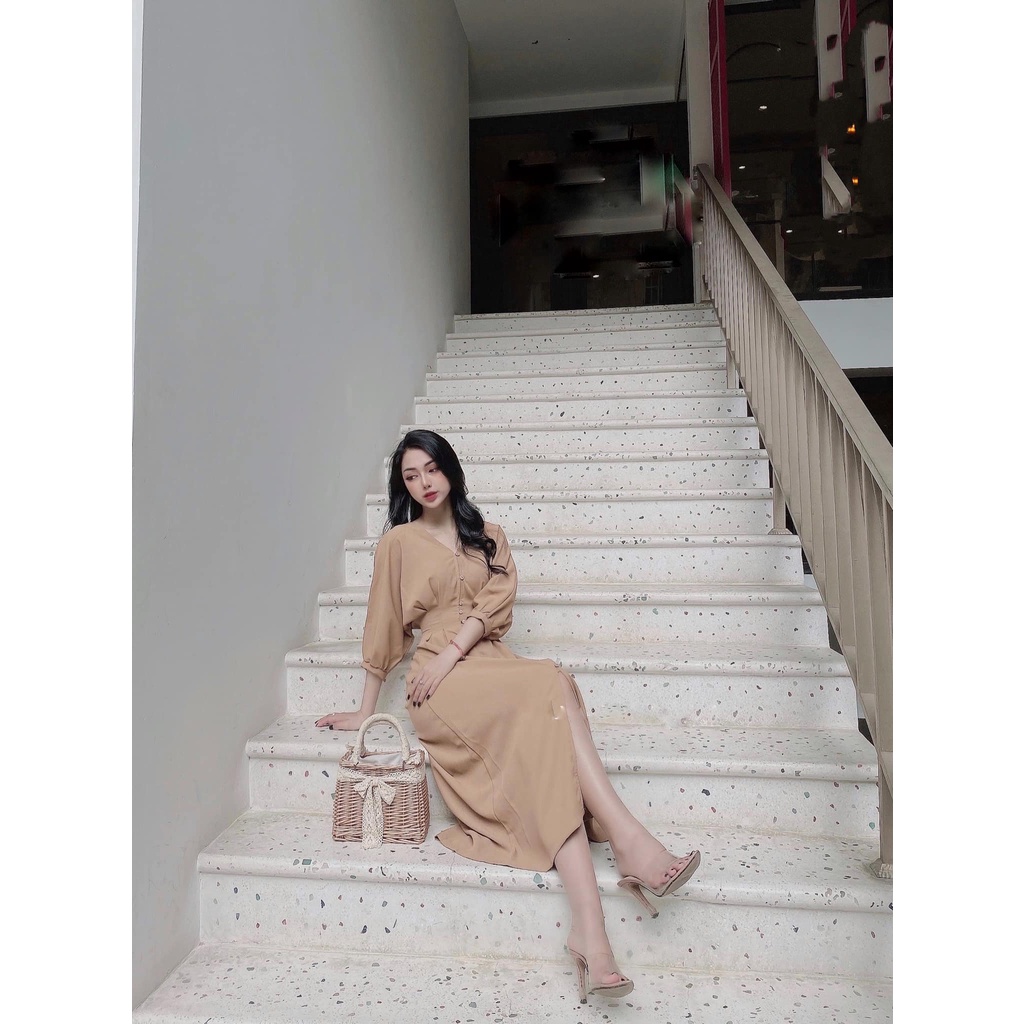 Váy cổ tim xuất sắc