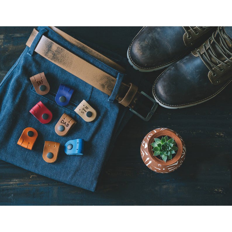 [Mua 4 tặng 1] Cuốn Dây Tai Nghe Cún Con Basic Đủ Màu Sắc - Da Thật Handmade | BigBuy360 - bigbuy360.vn