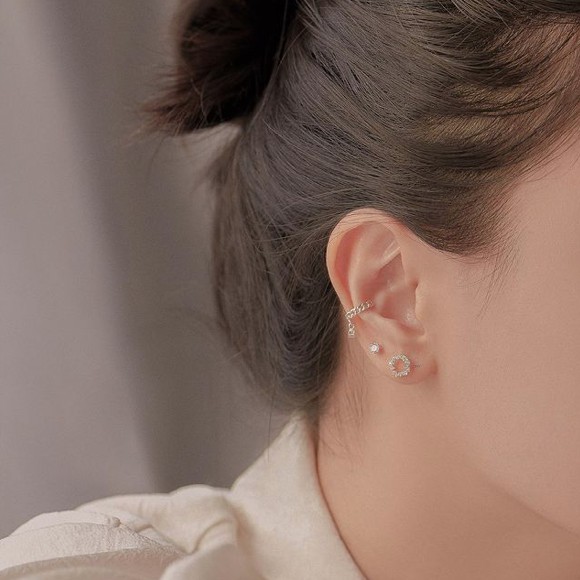 Bông Tai Nữ Bạc 925 Cao Cấp SHIMMER SILVER SKYA Hình Tròn Đính Đá Lấp Lánh Sang Trọng