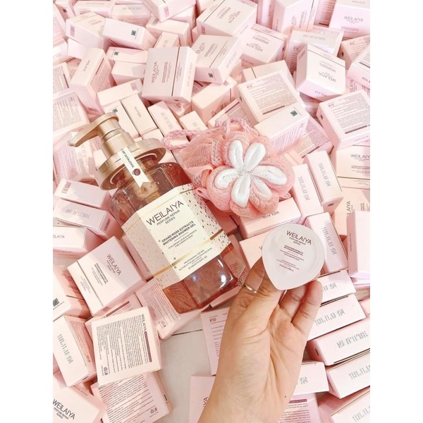 Sữa Tắm Trắng Da Cánh Hoa Hồng Damask Weilaiya Lưu Hương Thơm Lâu Toàn Thân Chính Hãng