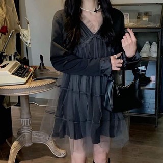 Váy ren đen xoè 2 dây ulzzang