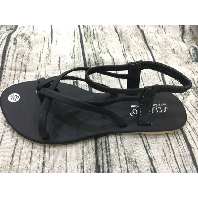 Sandal xỏ ngón dây chéo
