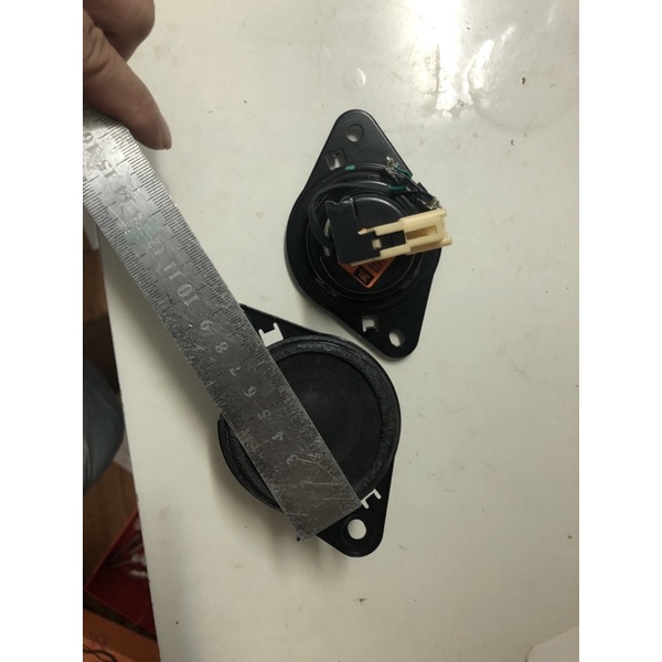 1 đôi Loa Treb JBL tháo xe lexus , đường kính 7cm