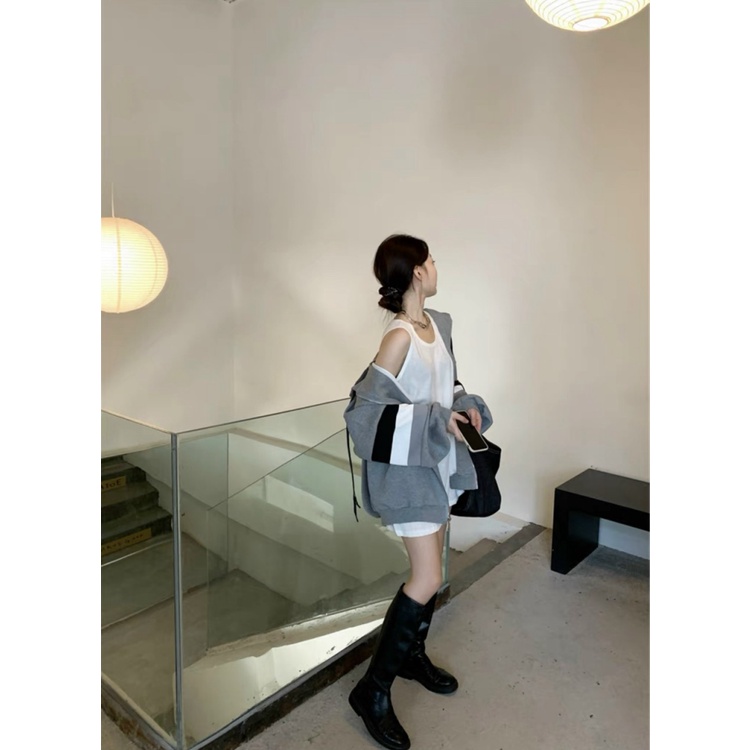 Áo Khoác Nỉ Nữ Dây Khóa Kéo 3 Sọc Tay Form Rộng Chất Pe Mềm Mát Che Nắng Chắn Tia Uv Cực Tốt [NEW UNISEX]