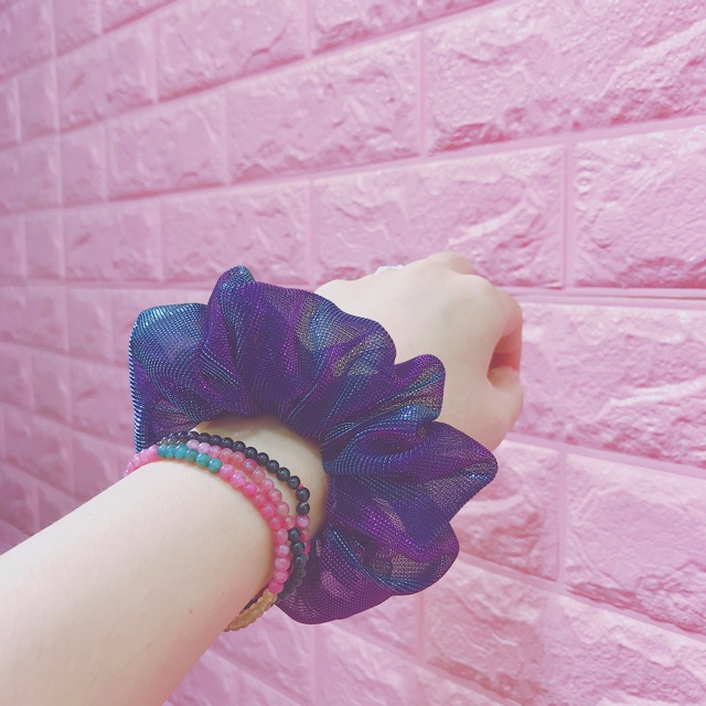 Dây cột tóc vải scrunchies Hologram màu trắng cực hot