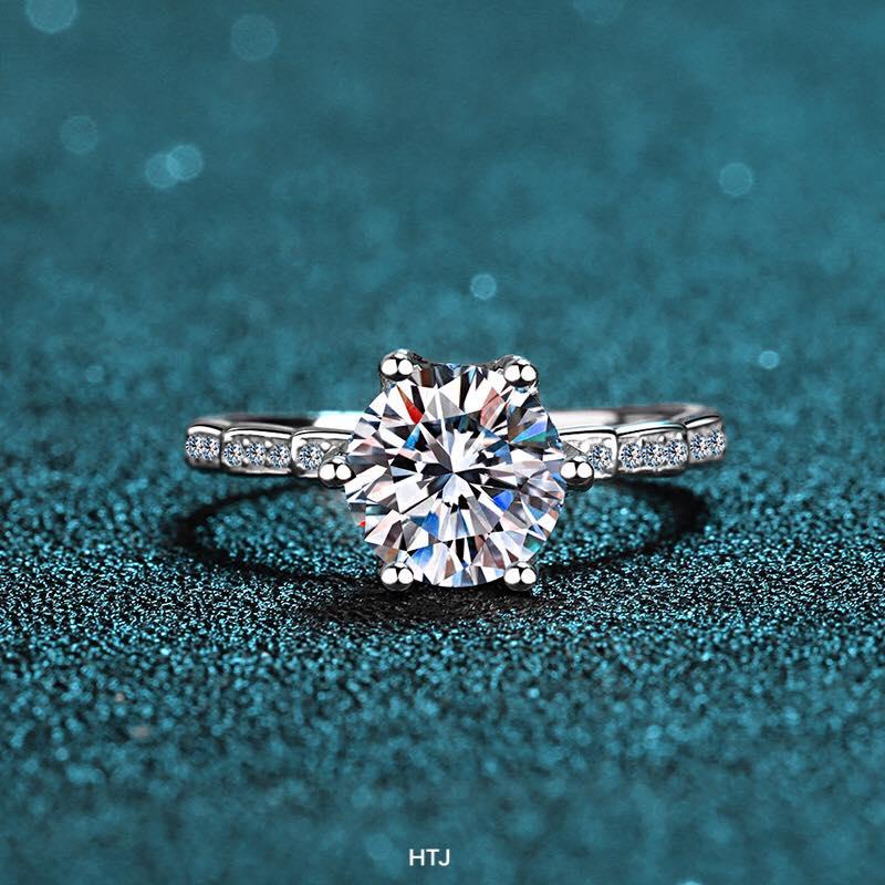 Nhẫn đính đá cáo , nhẫn xinh cho chị em/ Bạc Xinh 92