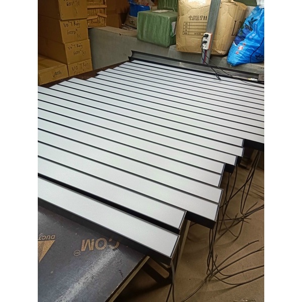 Đèn hộp thả văn phòng 36w cao cấp   , kích thước 40mm-70mm-1200mm; ĐÈN TRANG TRÍ GIÁ RẺ