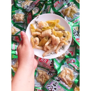 CHÂN GÀ CAY YUYU TỨ XUYÊN