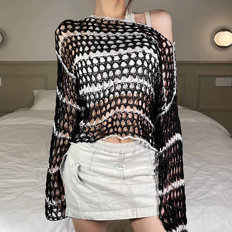 Áo len KLIOU kiểu croptop tay dài loe kẻ sọc thời trang cho nữ