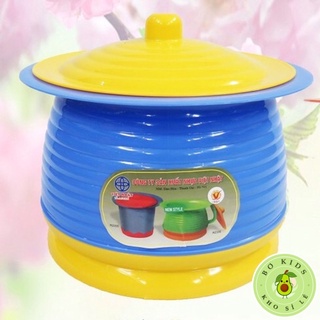 Bô Vệ Sinh Cho Bé Nhựa Việt Nhật (MS:5451), Bô cua cho bé có nắp đậy