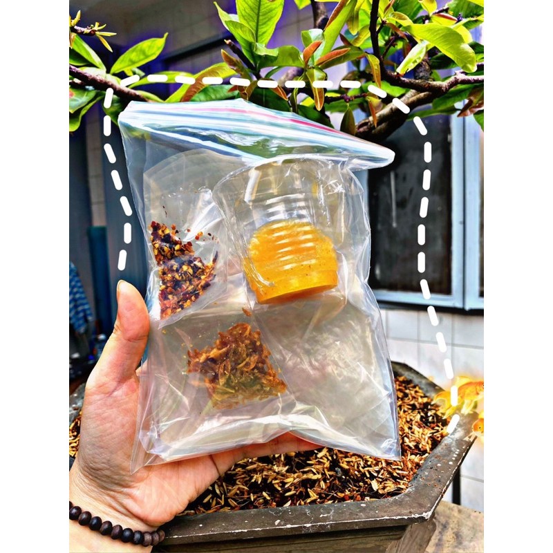 Bánh tráng sốt trứng muối