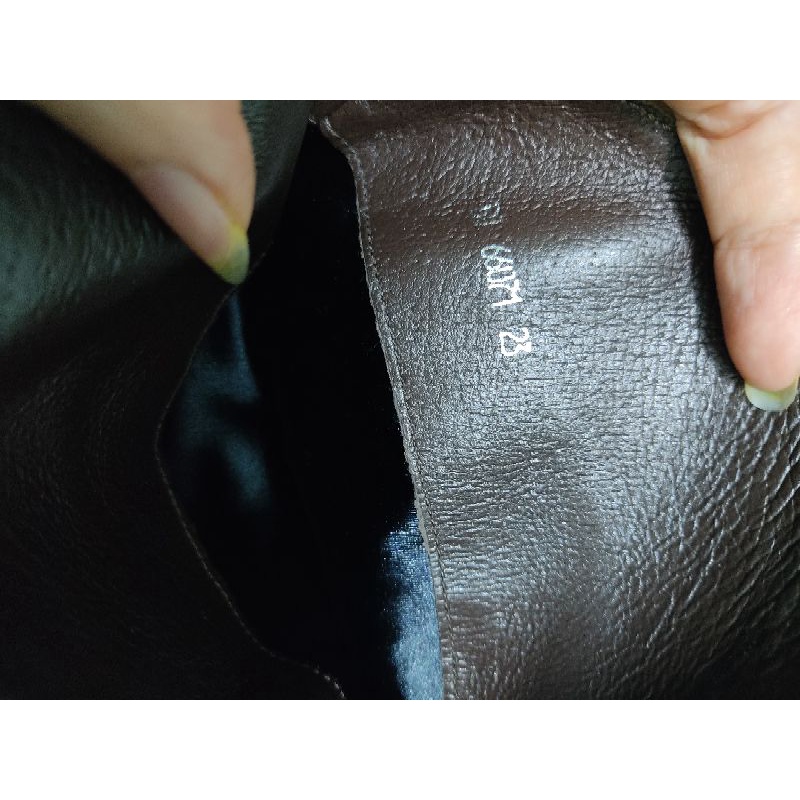 Bốt da bò size 36