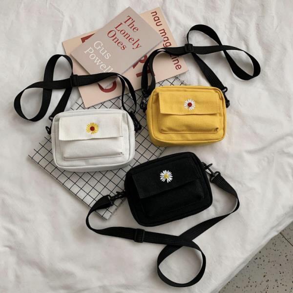 RZ008 - Túi canvas màu trơn  thêu cúc họa mi