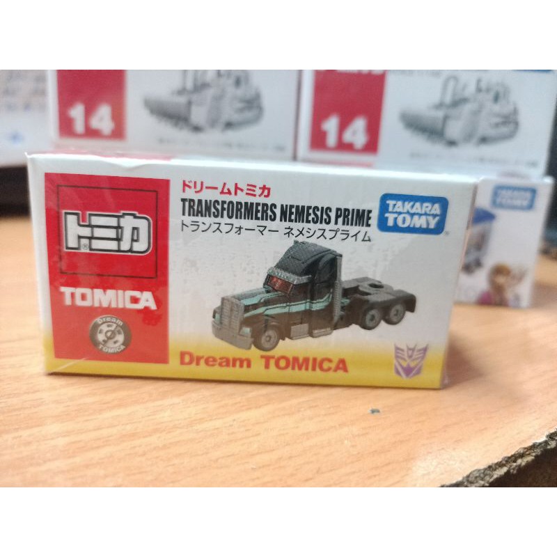 Xe mô hình, xe sắt TOMICA