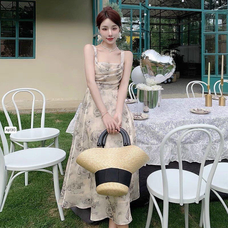 M304 - Đầm voan hoa hai dây xếp ly ngực dáng dài xòe