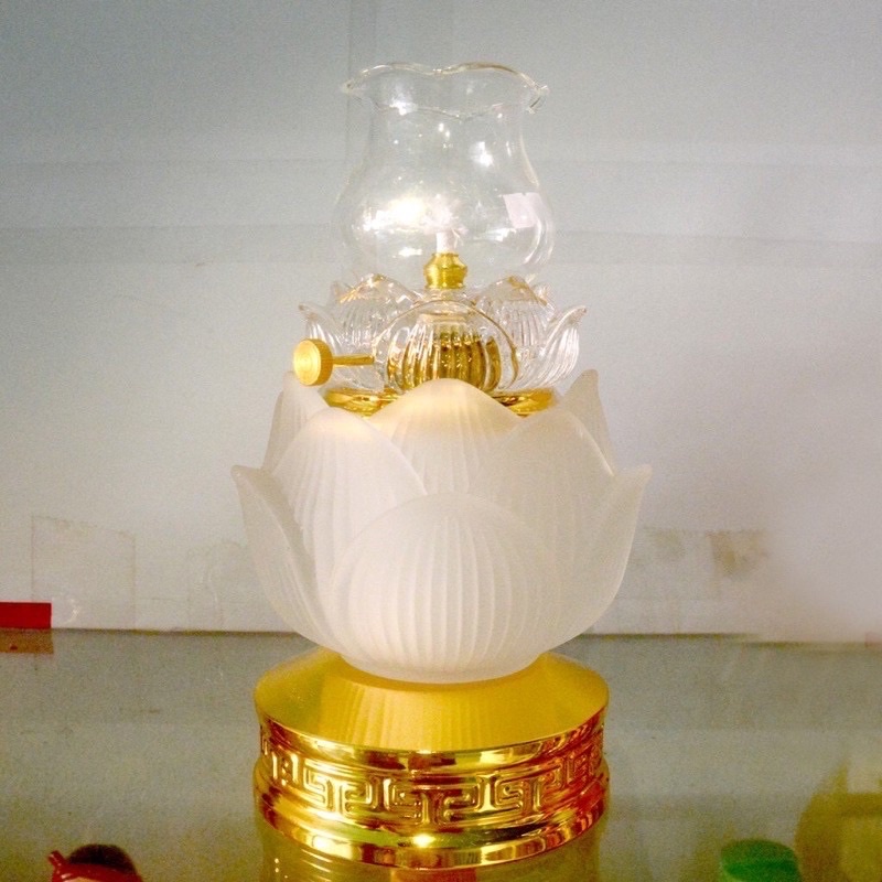 Đèn Dầu Lưu Ly