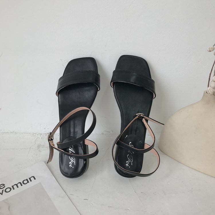 Sandal Quai ngang bản to, đế 3cm, 2 màu trắng + đen S40