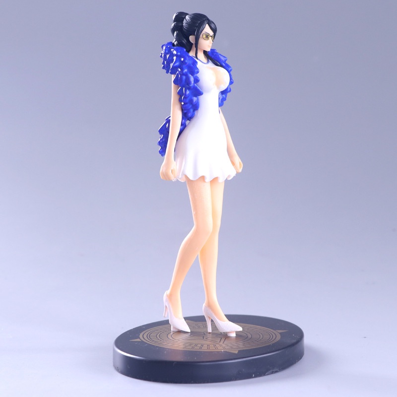 Mô Hình Nhân Vật Robin Trong Phim Hoạt Hình One Piece