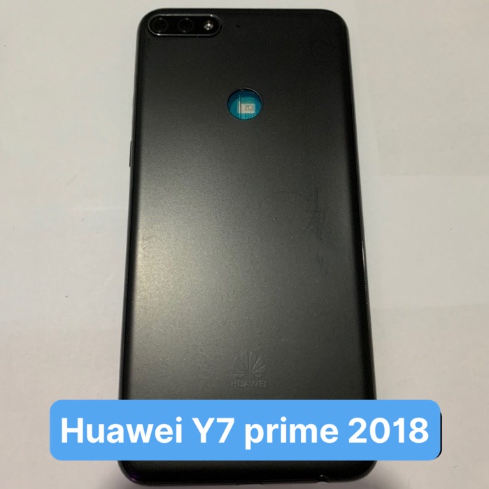 Bộ Vỏ zin Huawei Y7 Prime 2018 gồm lưng, sườn, phím âm lượng, kính camera