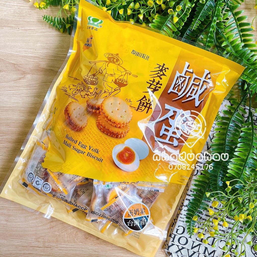 Một gói bánh qui kẹp nougat trứng muối MIT Đài Loan gói lớn 500gam hàng cty chuẩn xịn