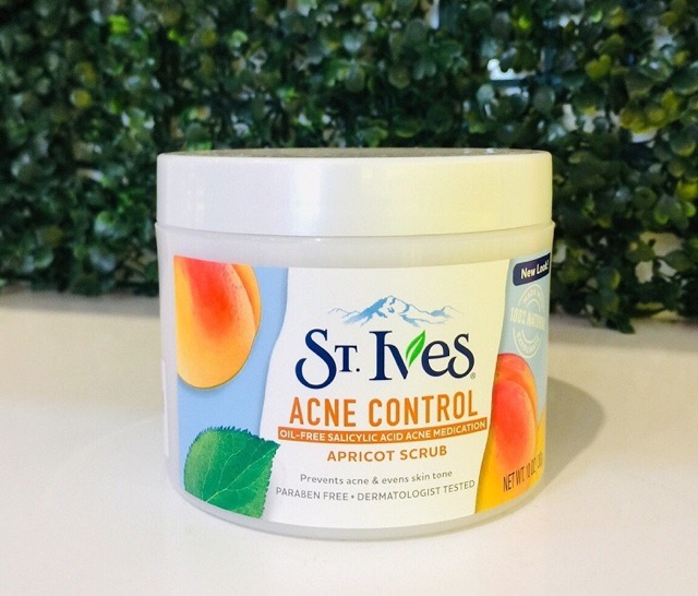 Tẩy tế bào chết body & mặt ST.Ives Acne Control Apricot Scrub