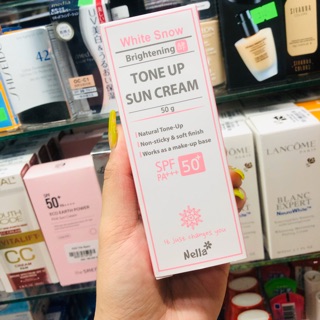 . Kem dưỡng da chống nắng Nella