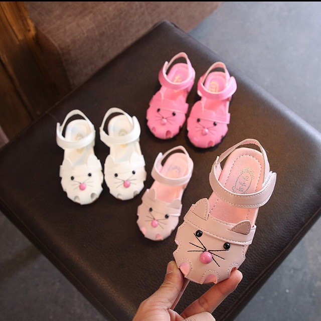 Dép sandal cho bé ... ...