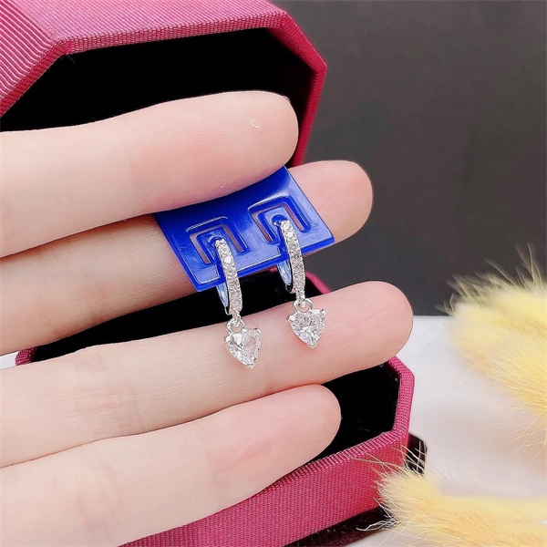 Bông tai bạc nữ trái tim chất liệu bạc 925 thời trang phụ kiện trang sức nữ Viễn Chí Bảo B400039