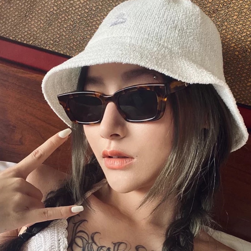 Kính Mát Chống Tia uv400 Màu Đen Cho Nữ