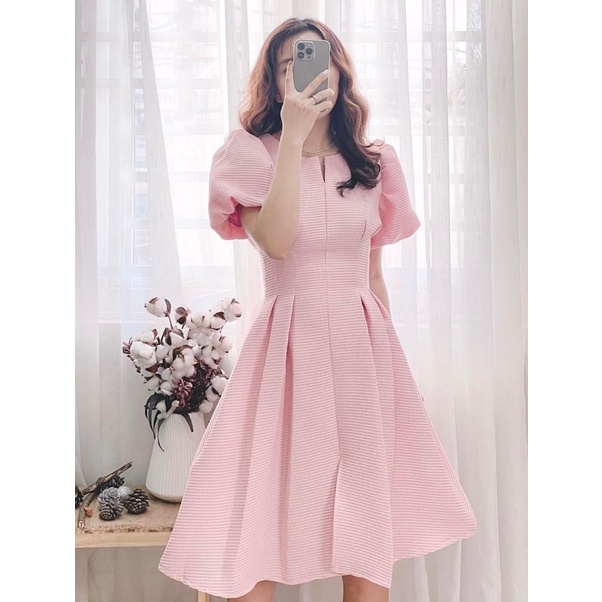 ĐẦM XỐP CHIẾT EO TAY PHỒNG CỔ V