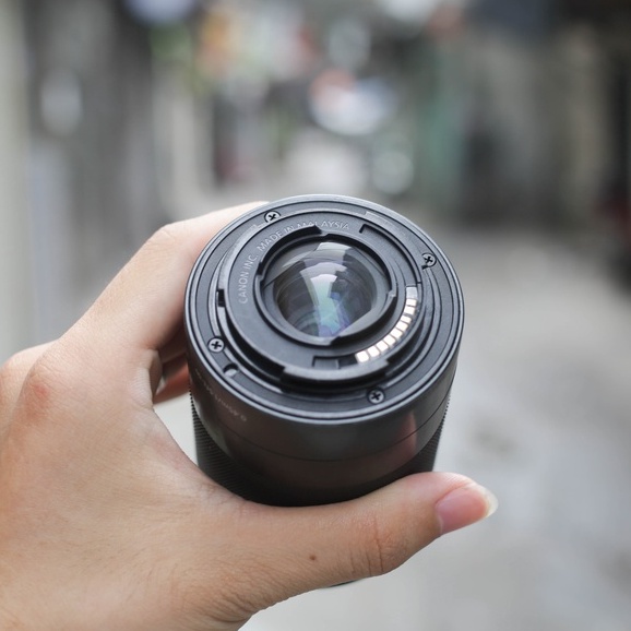Ống kính máy ảnh Canon EF-M 18-150mm F3.5-6.3 IS STM đa dụng cho máy ảnh Canon M mirrorless