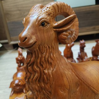 Tượng con dê cao 30cm