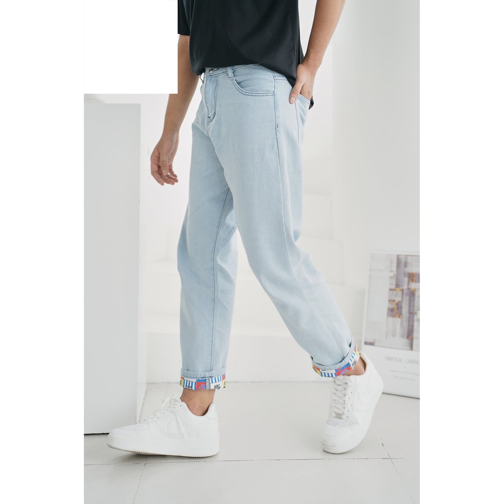 Quần Jean Baggy nam in thêu họa tiết logo quan CỜ hàng HOT có duy nhất tại HELLOYOU