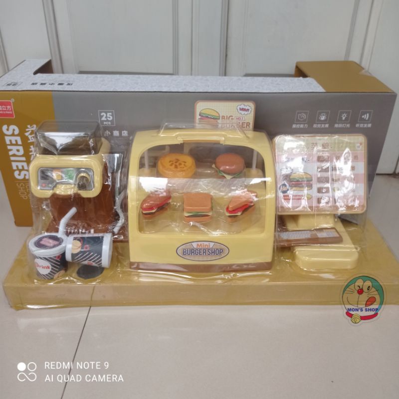 Đồ chơi siêu thị bán đồ ăn nhanh fast food, có máy bán nước tự động y như thật, dùng pin có âm thanh và ánh sáng