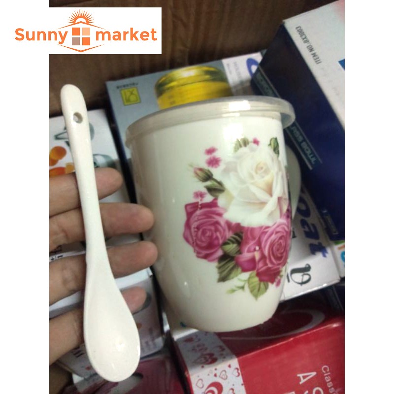 Bộ ly sứ kèm muỗng, ly sứ quai cầm có nắp đậy kèm muỗng sứ, ly uống nước